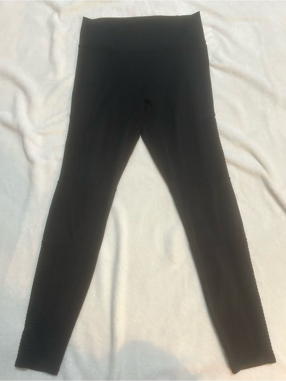 Fabletics Black High-Waist Performance Leggings Size Small